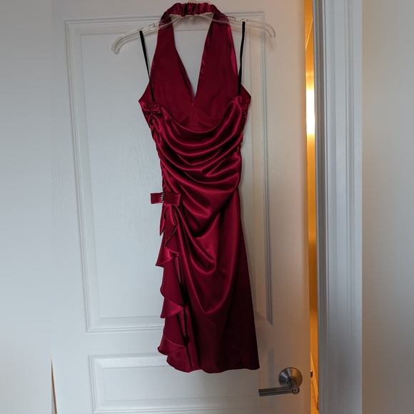 Laura Petite Size 2P Satin Prom Dress - Picture 4 of 5